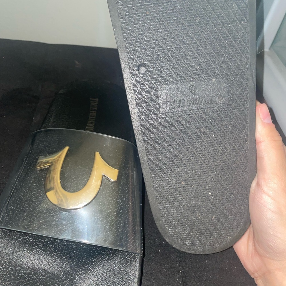 True Religion Slides